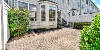 42485 REGAL WOOD Gallery 17