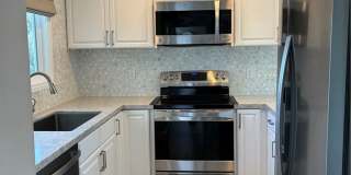 22705 Nadine Gallery 6
