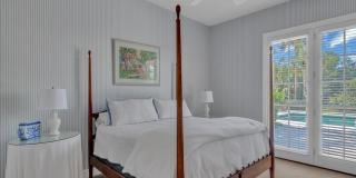 986 Riomar Drive Gallery 25