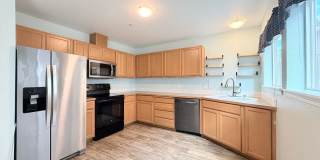 Spacious 4-Bedroom Townhome in Alicia Meadows | Garage, Patio & Pet Friendly Gallery 3