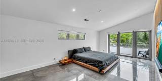1511 NE 4th Pl Gallery 26