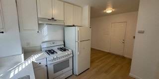 238 3/4 E. 51st St. Gallery 6