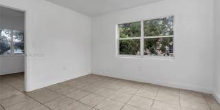 1137 NW 29th Ter Gallery 25