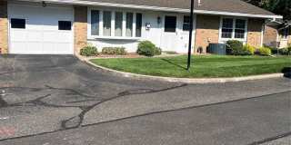 318 Woodbridge Drive Gallery 1