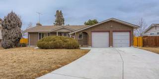 COMING SOON! Spacious 4bd/3ba Home in Southeast Denver Gallery 1