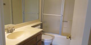 2 bedroom, 2 bath 3rd floor condo Gallery 14