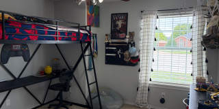 3/2/2 August 15 move in....maybe sooner.... Gallery 29