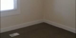 3 Bedroom one bath convenient location Gallery 8