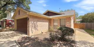 Canterbury Classic - 3/2 - New Appliances  - Finished Garage - Big Yard - $1975 Gallery 1