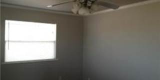 Great 3 bedroom, 1 bath home Gallery 6