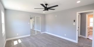 5110 KENWOOD Avenue Gallery 24