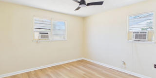 3 bedroom rental ~ 3810 Mesa Verde ~ Available now! Gallery 12