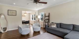 542 Nagle Street Gallery 6