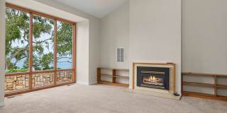 Charming 2 Bedroom Pacific Grove Home with Ocean Views Gallery 8