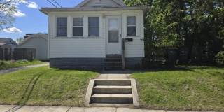 2-Bedroom, 1-Bathroom Home with Basement – $1,200/Month | Accepting Section 8 Gallery 1