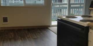 The Courtyard Apartment Homes Gallery 38