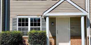 6605 Hollow Dr Gallery 1
