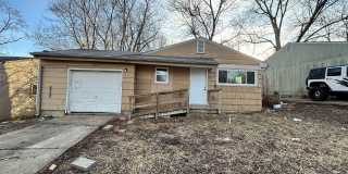 3 bed 1 bath house with garage Gallery 1