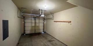 3 Bedroom, 2 Bath in York Neighborhood! Gallery 20
