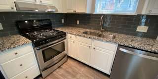 Italian Village home with Huge Yard Gallery 22