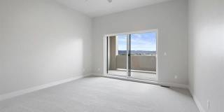 392 W Ridges Boulevard Gallery 27