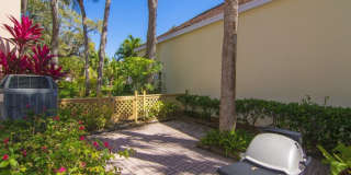 8785 Lakeside Boulevard Gallery 21