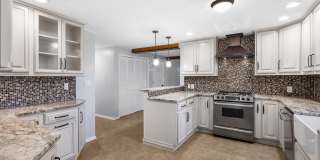 3 Bedroom | 2.5 Bathroom | 2 Car Garage | Springfield MO | Fenced Back Yard | 2 Living Areas | Quiet Neighborhood! Gallery 16