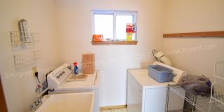 Great 3 Bedroom, 2 Bathroom Single-Family Home in Fort Collins! Great 3 Bedroom, 2 Bathroom Single-Family Home in Fort Collins! Gallery 19