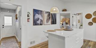 110 Curtis Place Gallery 20