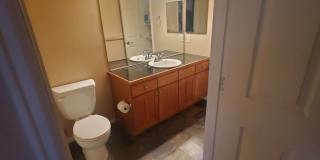 Spacious 2B/2B Main Level Condo With Garage NOW AVAILABLE Gallery 32