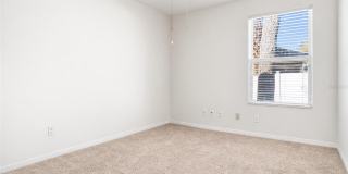 5810 HUMMINGBIRD COURT Gallery 16
