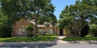 4-Bedroom, 3-Bath Wolfforth Home | Fireplace, Covered Patio & Frenship Schools Gallery 1