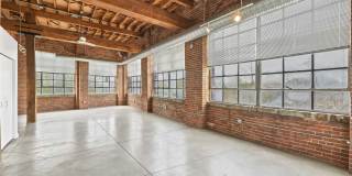 SoHo Lofts Gallery 20