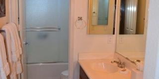 43424 Bordeaux Drive Gallery 79