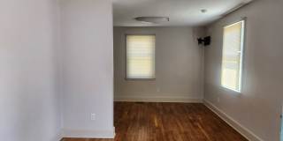 Lovely 2 Bedroom Bath Gallery 5