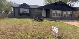 Newly remodeled 3 bed 1 bath garage conversion with monitored security! Gallery 1
