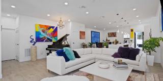 7520 N COOLIDGE AVENUE Gallery 7