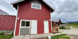 Charming Barn-Style 1BD/1BA – Country Setting Gallery 1