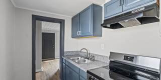 934 Garibaldi Street Southwest Gallery 7
