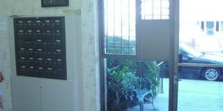 Belmont Shore- rent reduction-condo 4 blocks to beach just off of Second St. Belmont Shore- rent reduction-condo 4 blocks to beach just off of Second St. Gallery 14