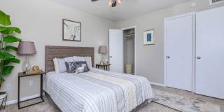 Shadow Bend Gallery 25