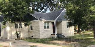 317 Woodbury Street Gallery 1