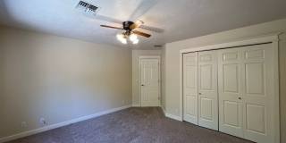 Tri-Level Spring Blvd Home Gallery 57