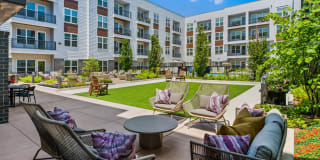 Everleigh Vernon Hills 55+ Active Adult Apartment Homes Gallery 2
