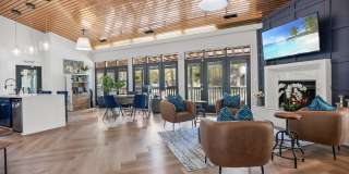 The Willow Gallery 28