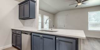Brand-New 3-Bed Duplex in OKC – Move-In Ready Brand-New 3-Bed Duplex in OKC – Move-In Ready Gallery 31