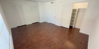 River Oaks Gallery 53