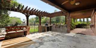 109 Palm Valley Circle Gallery 25