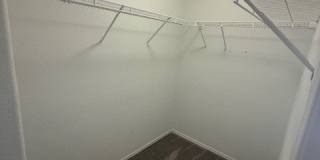 6205 Barton Manor Street Gallery 7