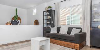 Brioso at the Bridges Gallery 22